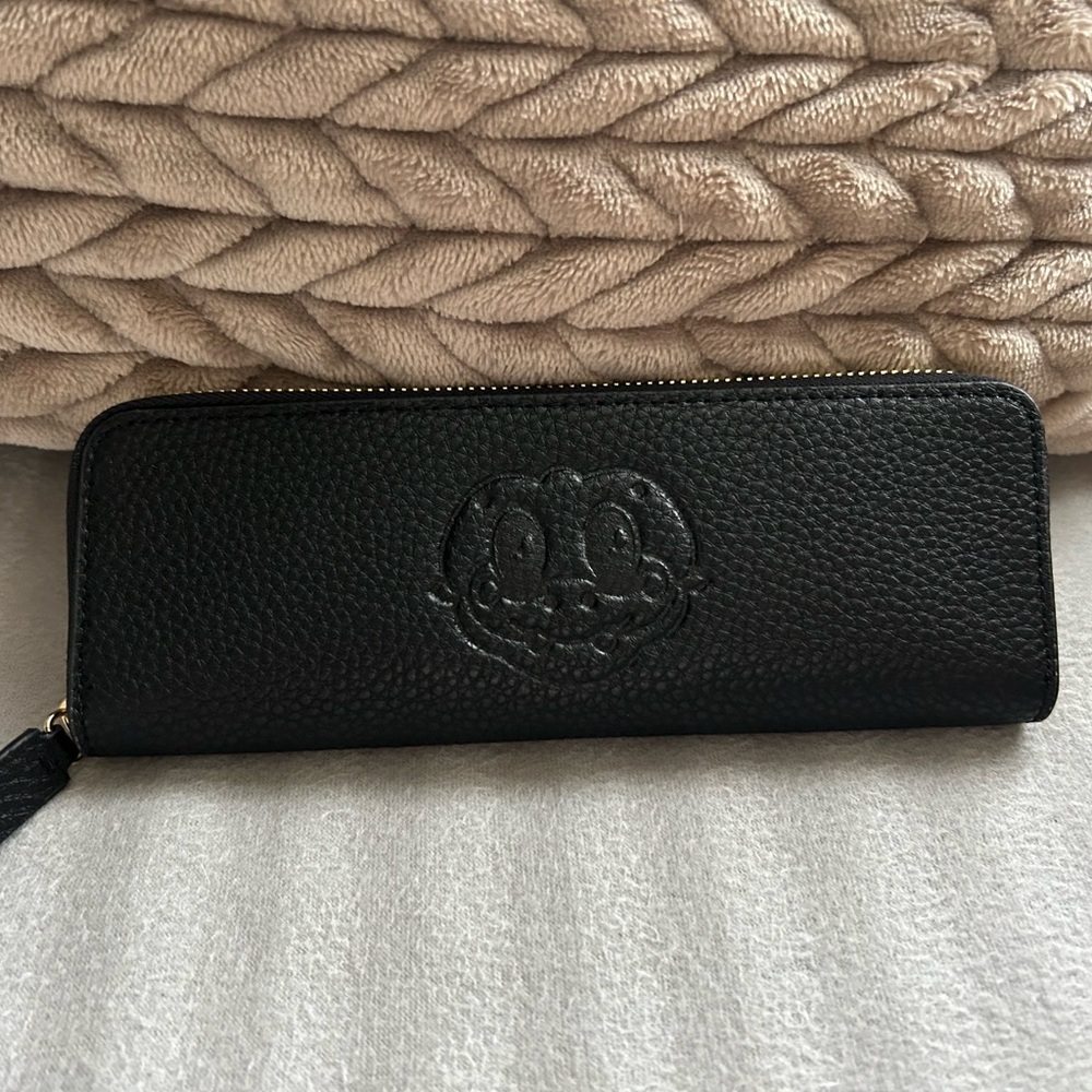 Elegant Black Textured bag